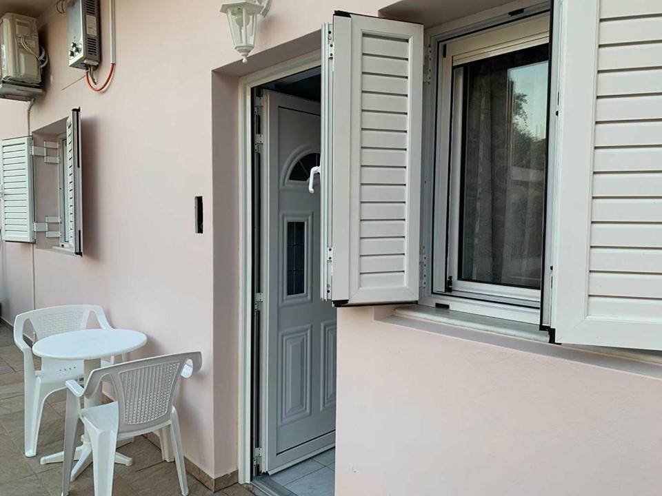 Gardenia Rooms Heraklion  ภายนอก รูปภาพ